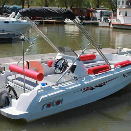 شقة Tisza Abádszalók